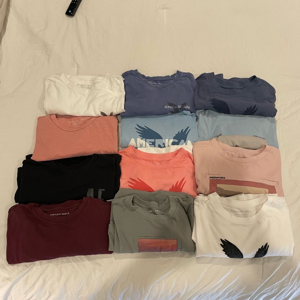12x American Eagle Supersoft Shirts Size Small